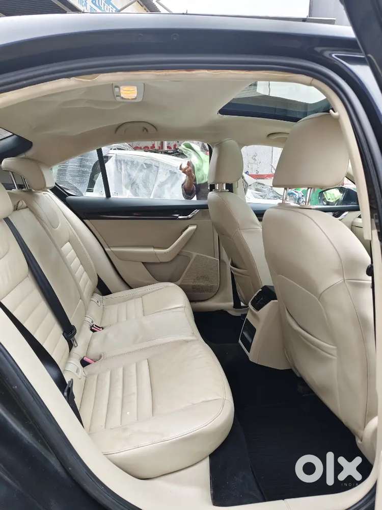 Skoda Octavia Elegance 2015 Petrol Automatic