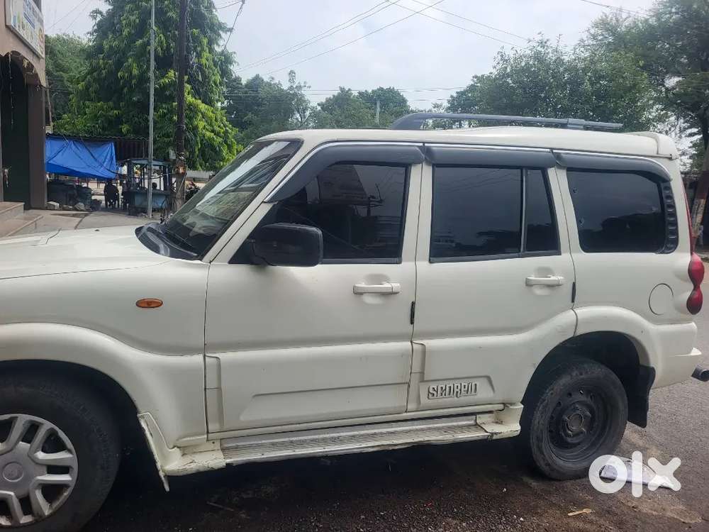 Mahindra Scorpio 2013 Diesel 2nd Owner