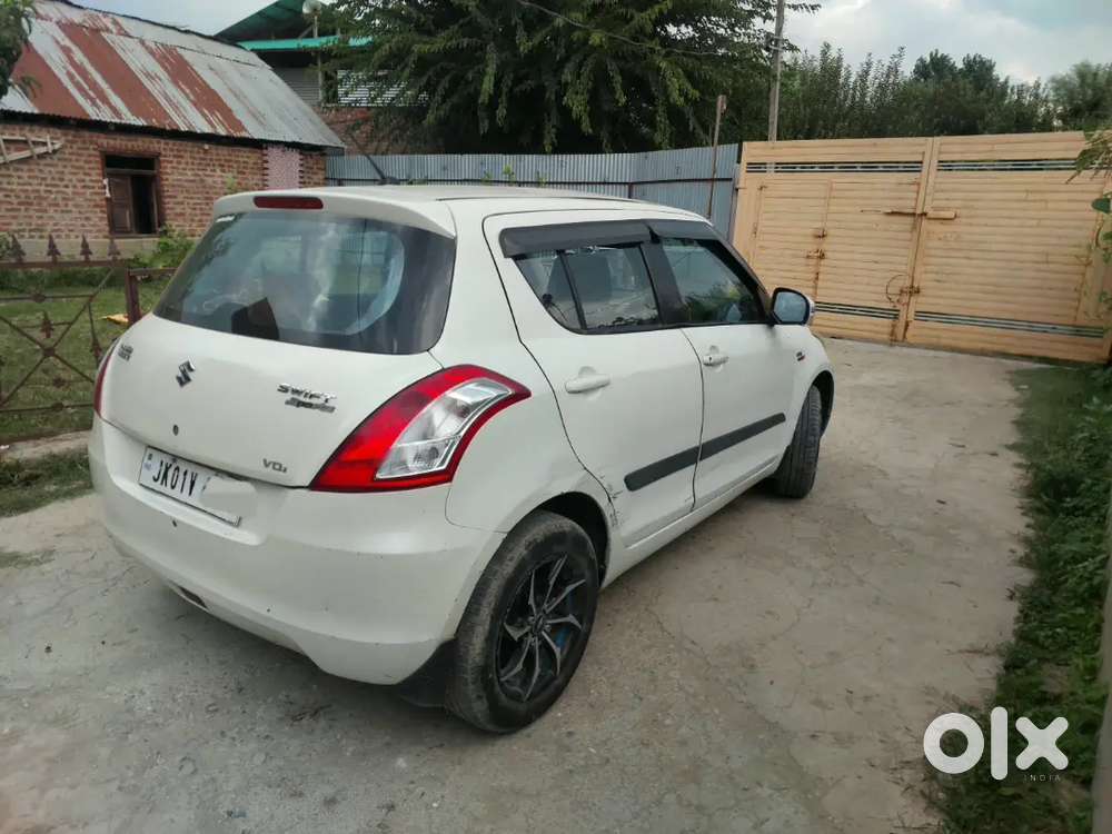 Maruti Suzuki Swift 2014 Diesel 100000 Km Driven Wsr. Good Condition