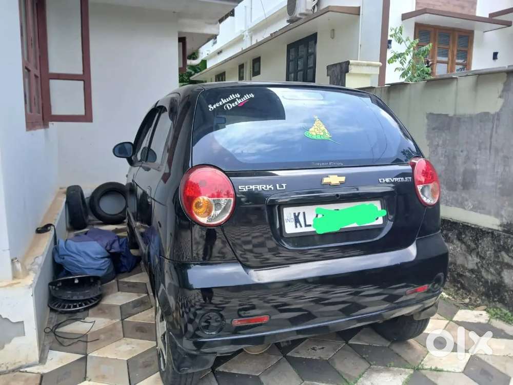 Chevrolet Spark Petrol 2010