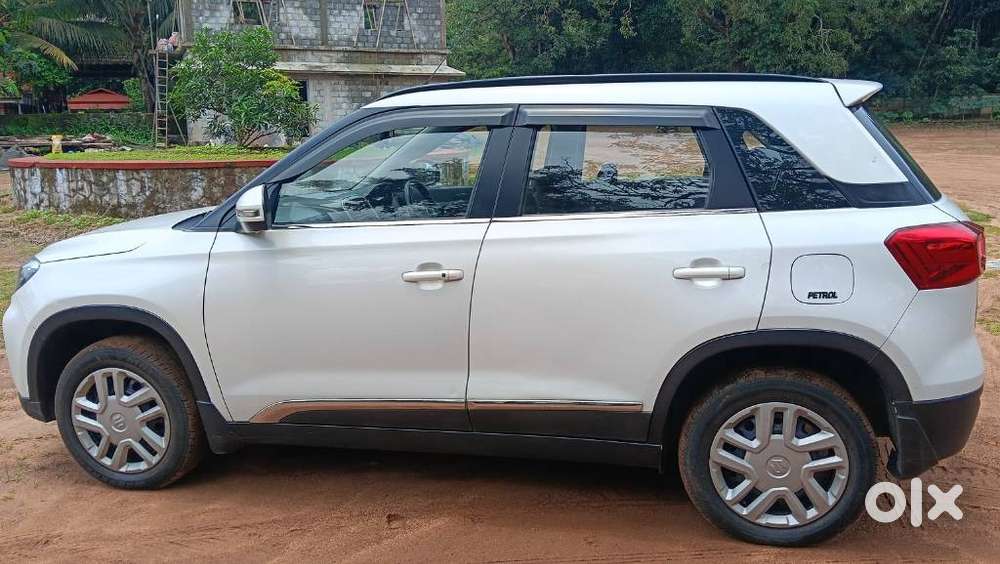 Maruti Suzuki Brezza 1.5 Vxi Smart Hybrid, 2021, Petrol