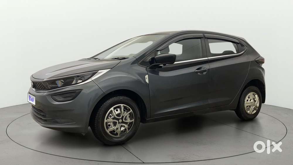 Tata Altroz 1.2 Xe, 2020, Petrol