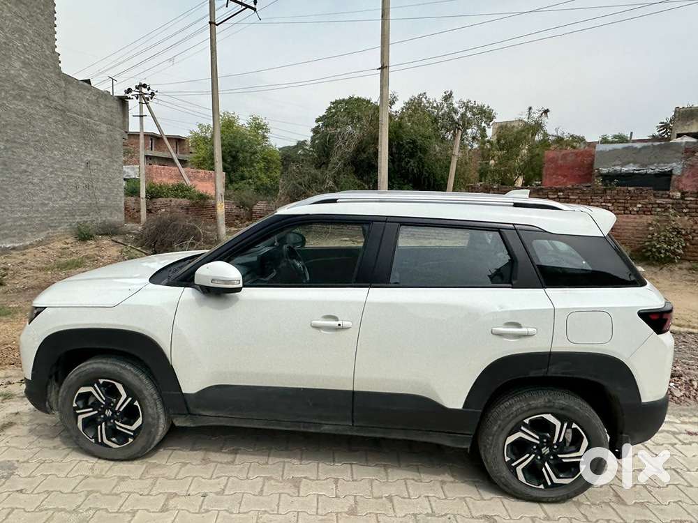 Maruti Suzuki Brezza 2024 Petrol 10290 Km Driven
