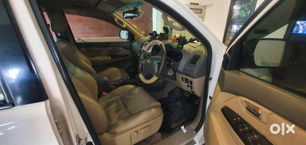 Toyota Fortuner 2012 Diesel