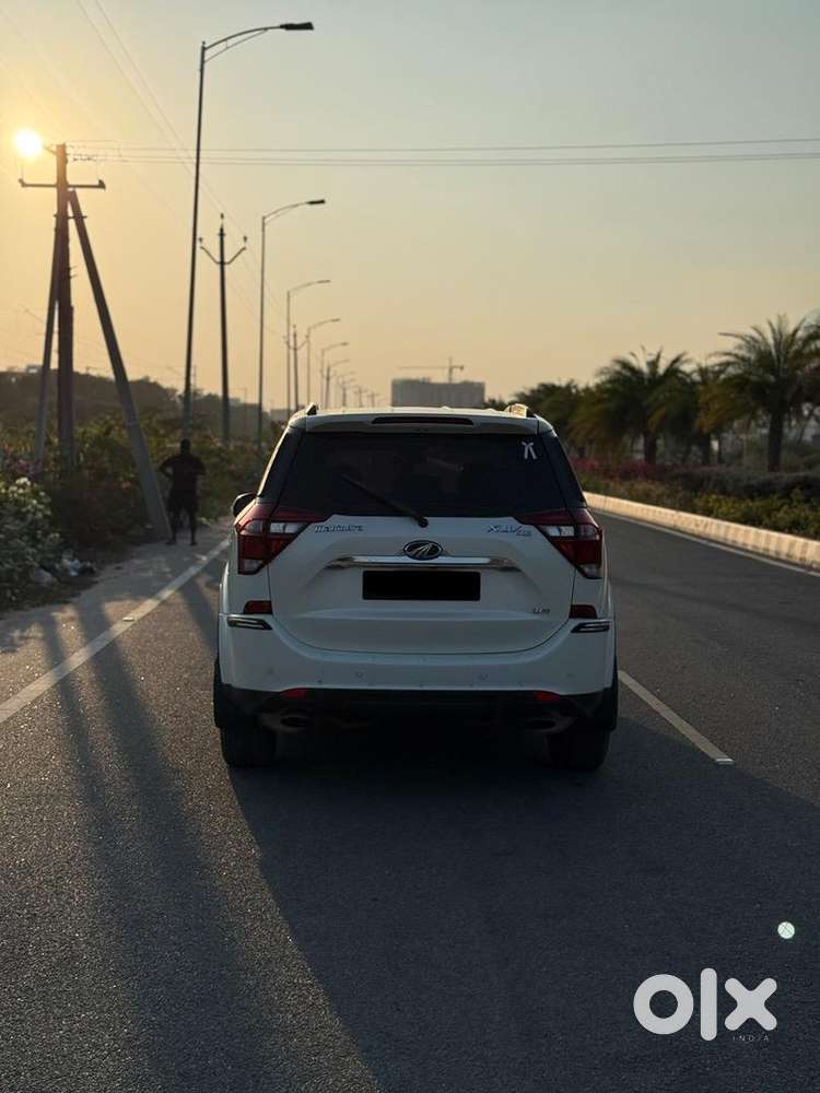 Mahindra Xuv500 2015 Diesel 127000 Km Driven