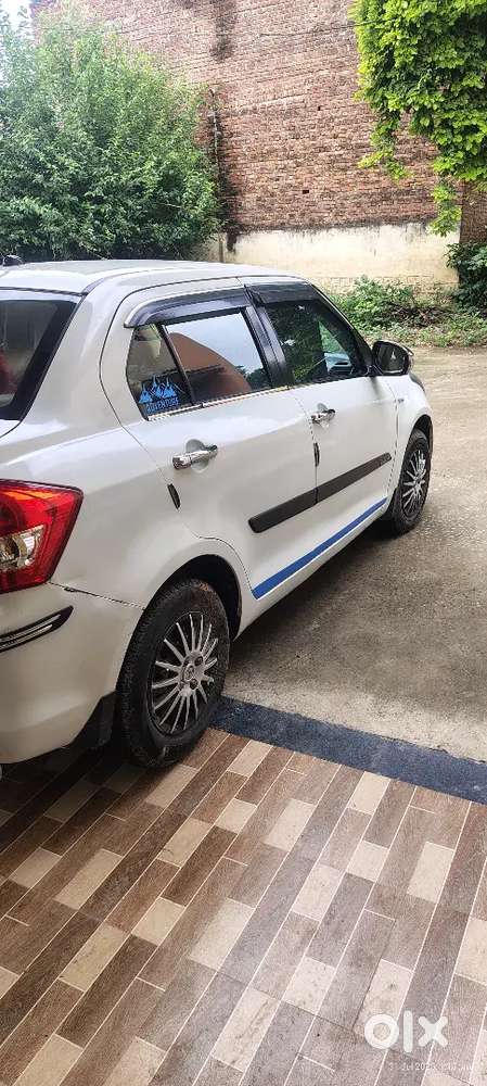 Maruti Suzuki Dzire 2015 Diesel 830000 Km Driven
