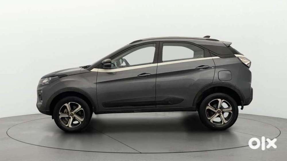 Tata Nexon Fearless Plus 1.2 Revotron Petrol 6 Mt, 2022, Petrol