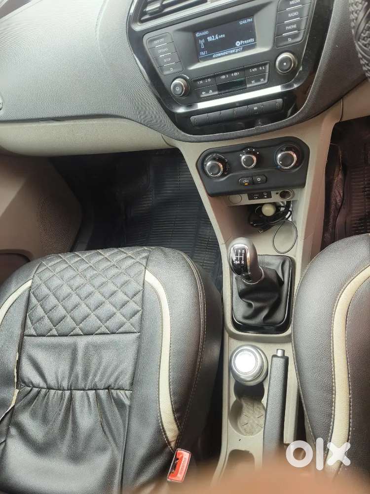 Showroom Condition Car.. Reason New Car Leni Hai