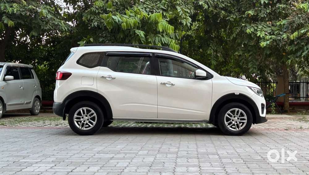 Renault Triber, 2020, Petrol