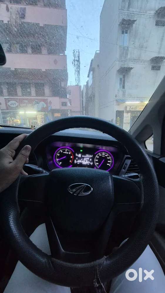 Mahindra Marazzo M2 Excellent Condition  Single Owner