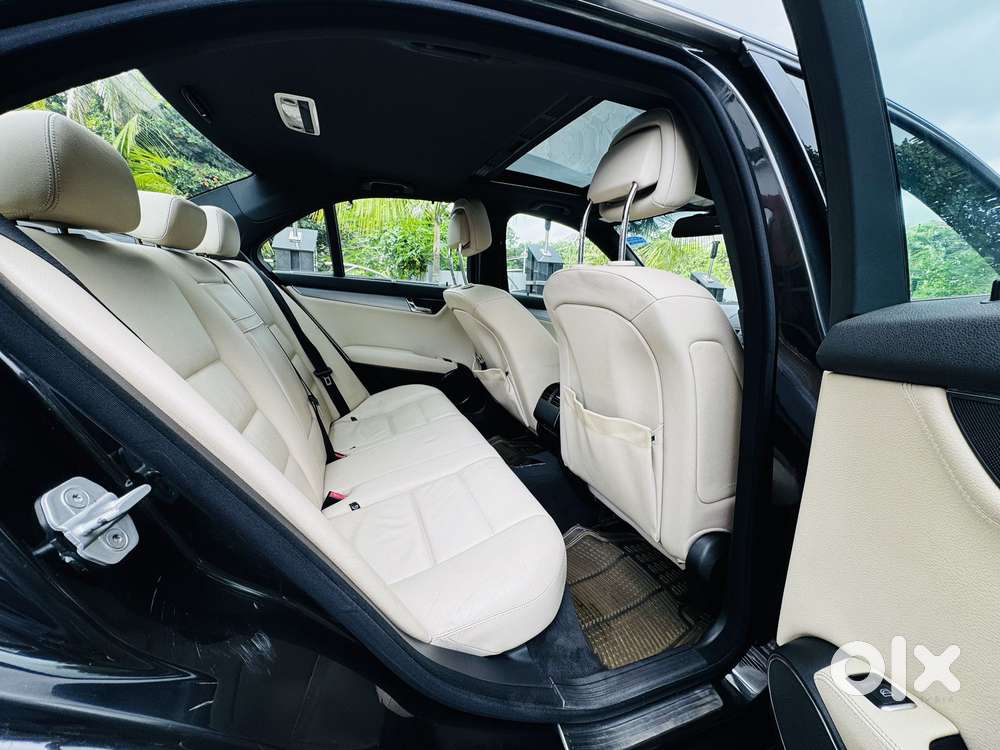 Mercedes-benz C Class Prime 200, 2011, Petrol