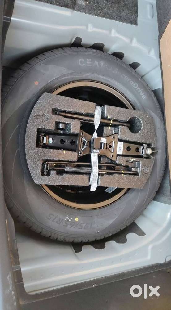 Skoda Kylaq Signature Plus, 2025, Petrol