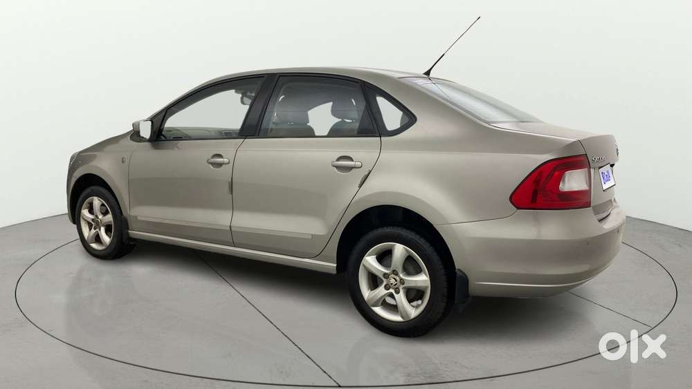 Skoda Rapid 2011-2013 1.6 Mpi Elegance, 2013, Petrol