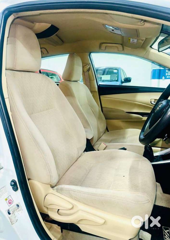 Toyota Yaris V Optional, 2018, Petrol