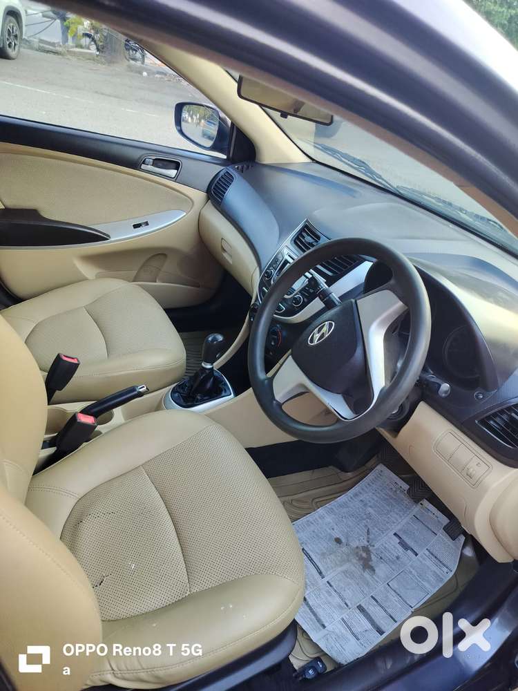 Hyundai Verna Sx 1.5 Petrol Ivt, 2011, Petrol