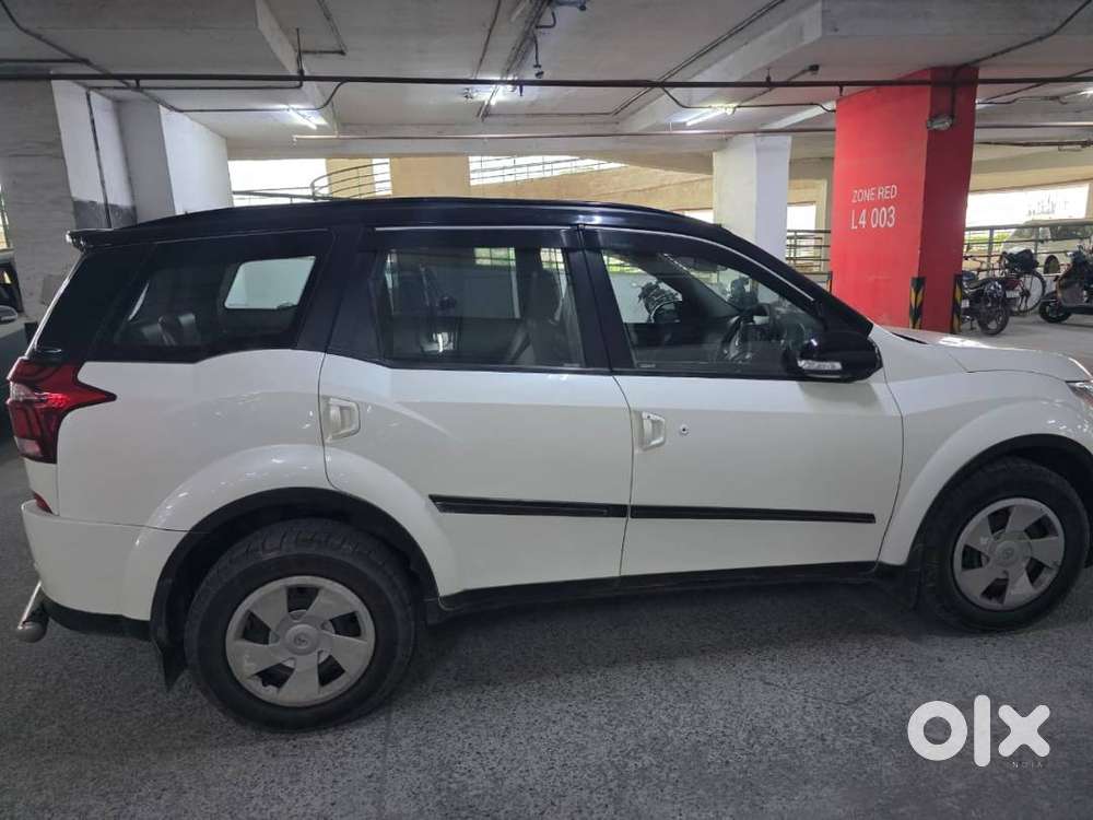 Mahindra Xuv500 2019 Diesel Well Maintained