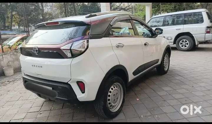 Tata Nexon 1.2 Petrol, 2023, Petrol