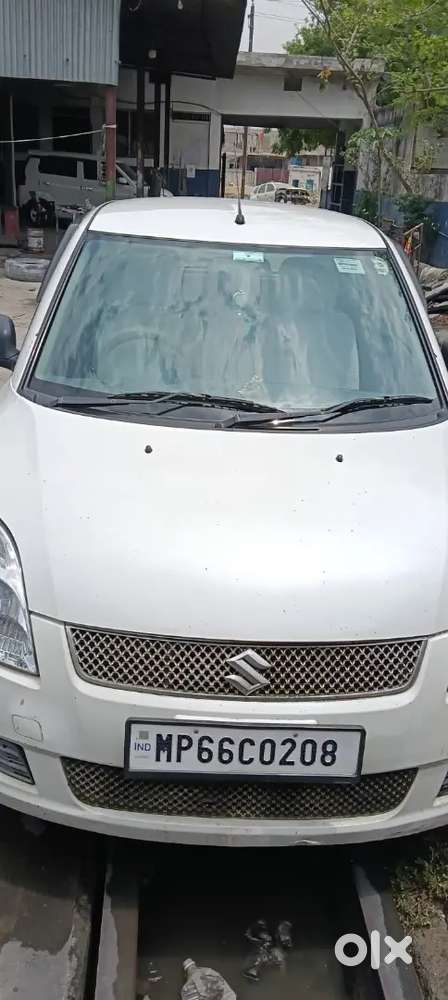 Maruti Suzuki Swift 2011