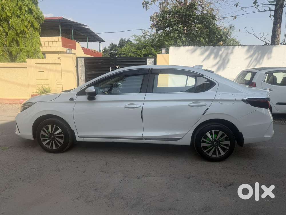 Honda City V Mt Exclusive, 2025, Petrol
