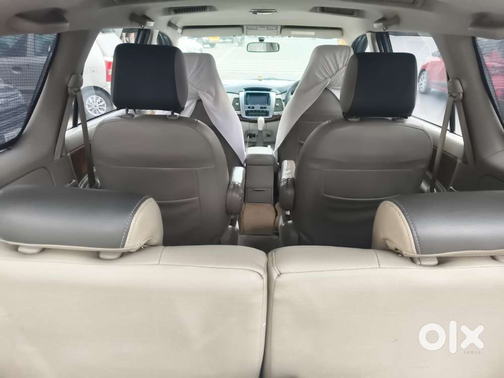 Toyota Innova 2.5 V 7 Str, 2014, Diesel