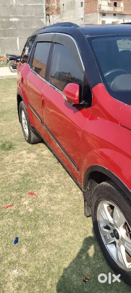 Mahindra Xuv500 2014 Diesel 105000 Km Driven