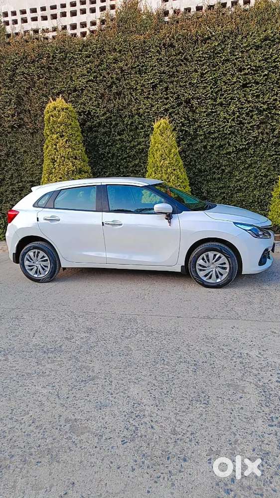 Maruti Suzuki Baleno 2023 Petrol Automatic 33000 Km Driven