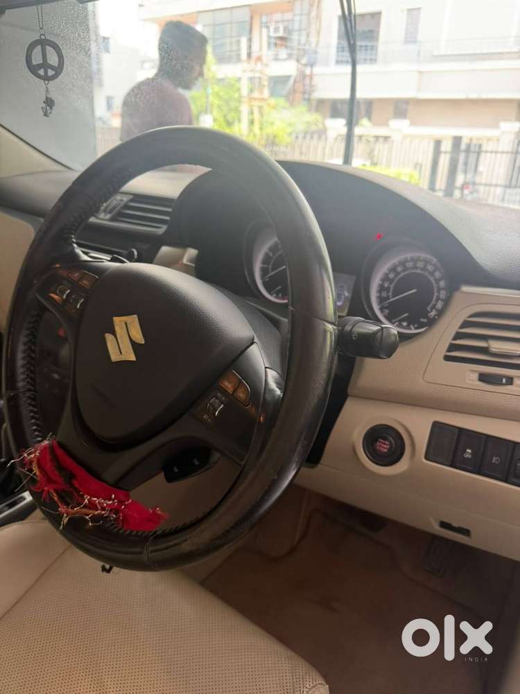 Maruti Kizashi 2011 Petrol 2 Variant