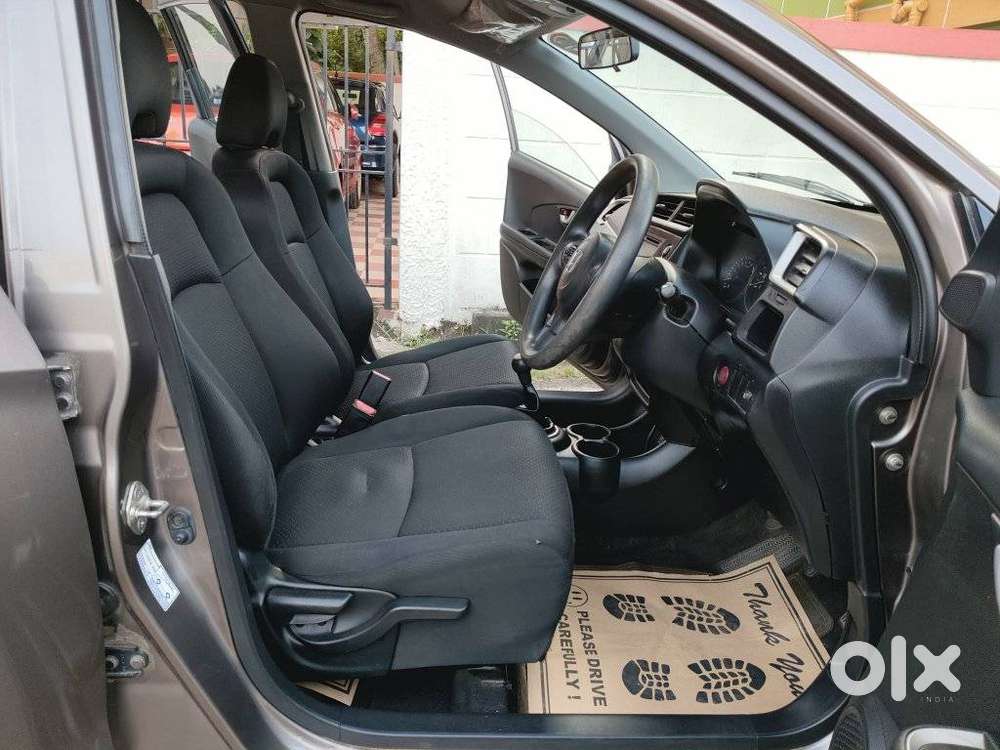 Honda Br-v I-vtec V Mt, 2016, Petrol