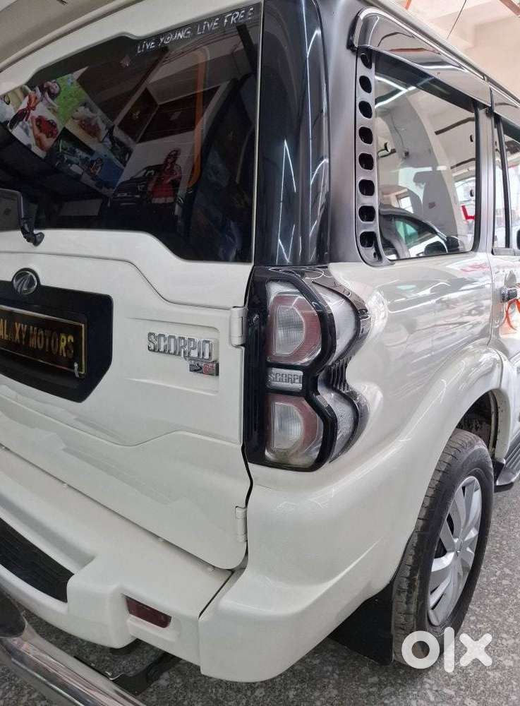 Mahindra Scorpio S6 Plus, 2015, Diesel