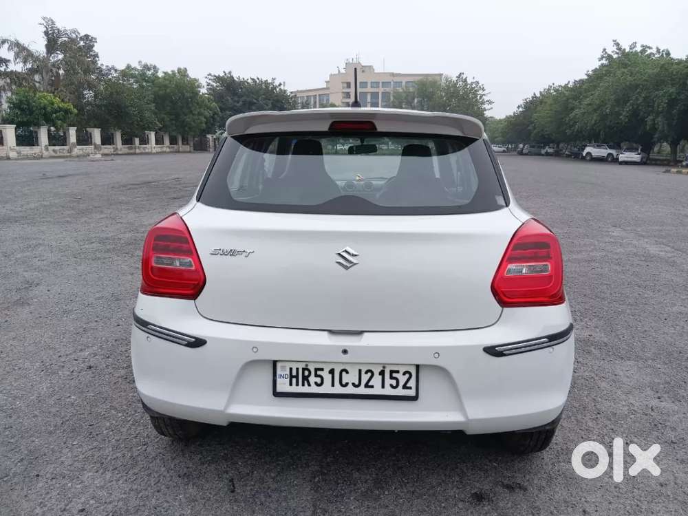 Maruti Suzuki Swift Lxi, 2022, Petrol