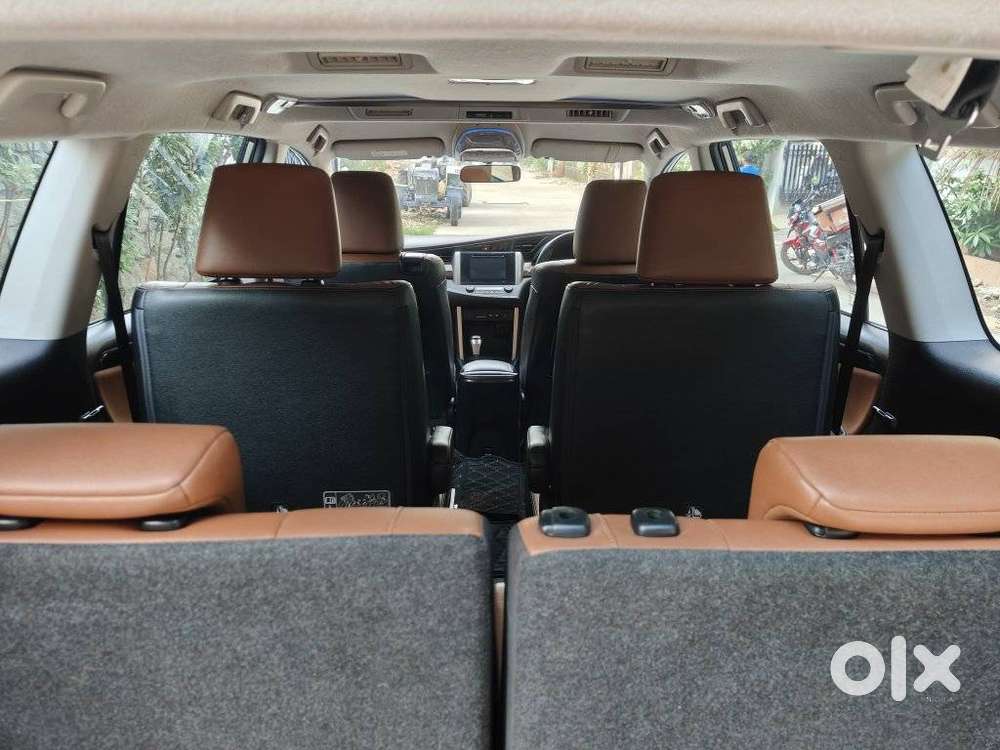 Toyota Innova Crysta 2.8z Automatic, 2018, Diesel