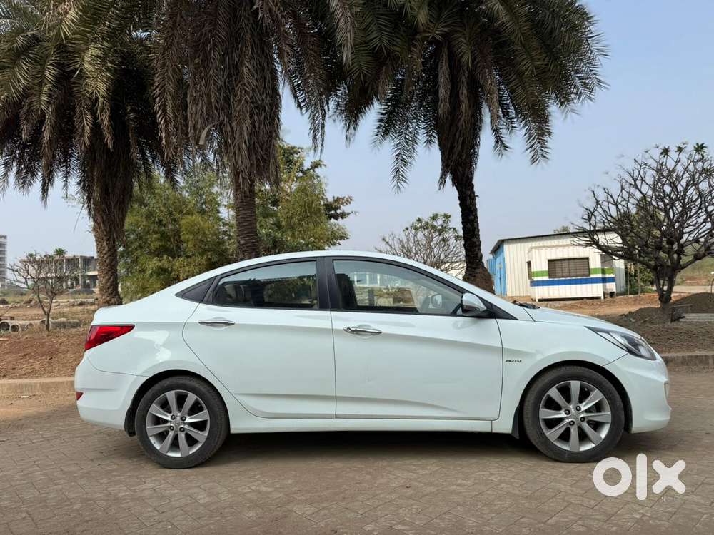 Hyundai Verna 1.6 Sx (o) Crdi At, 2012, Diesel