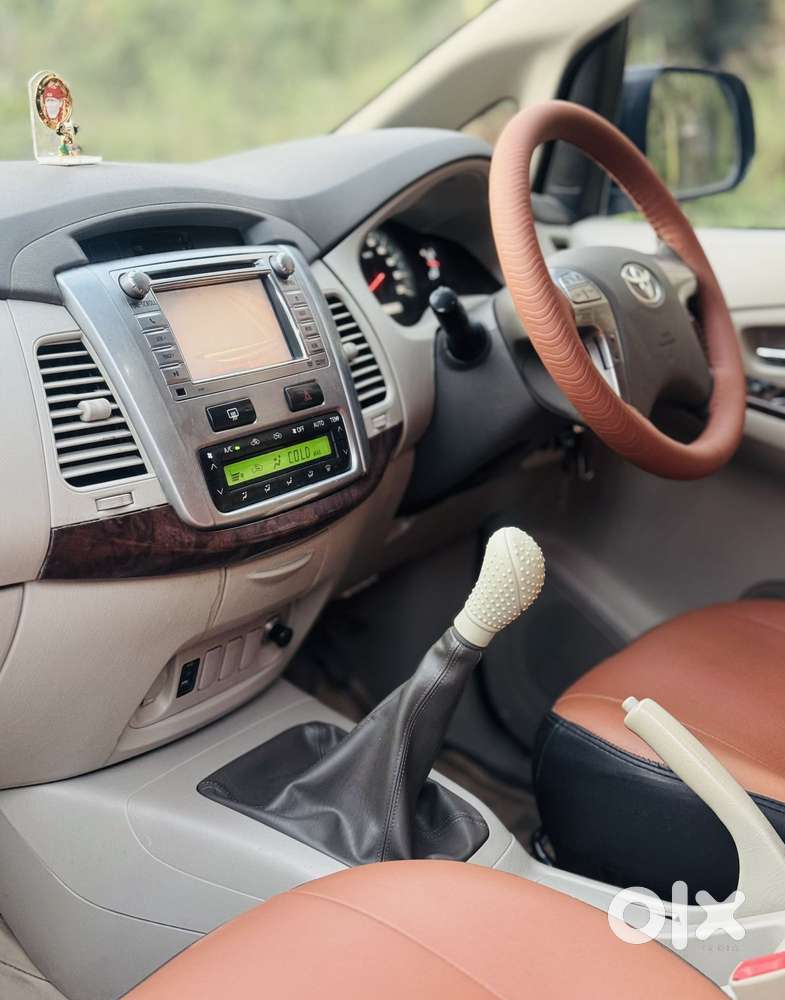 Toyota Innova 2.5 Vx 8 Str, 2014, Diesel