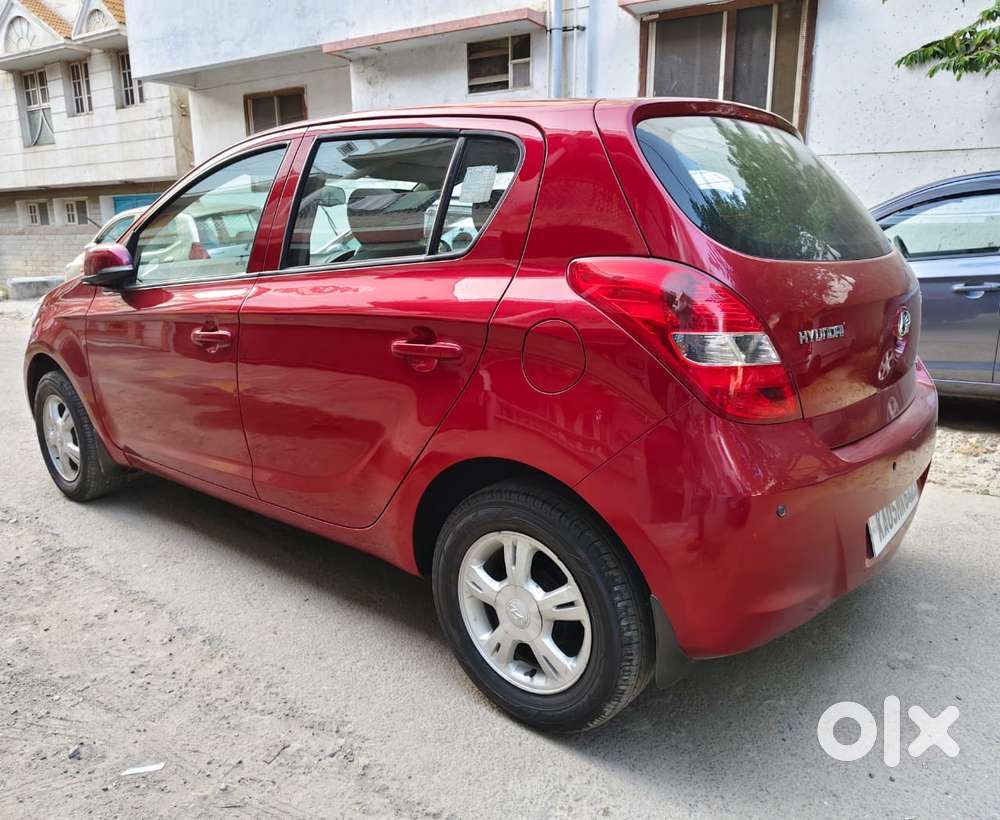 Hyundai I20 Sportz 1.2 Bs-iv, 2011, Petrol