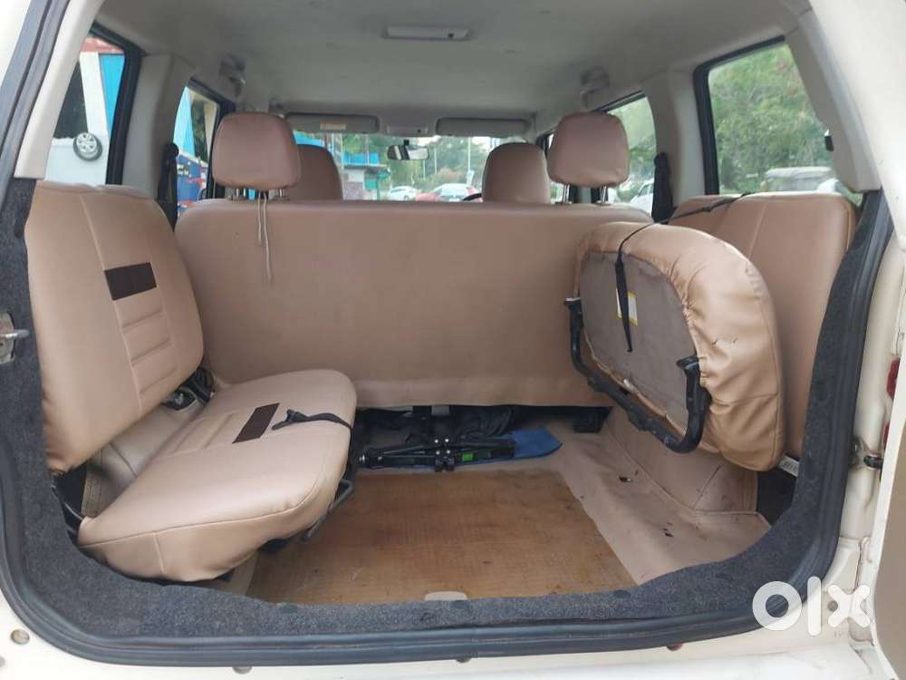 Mahindra Tuv 300 Plus P6, 2019, Diesel