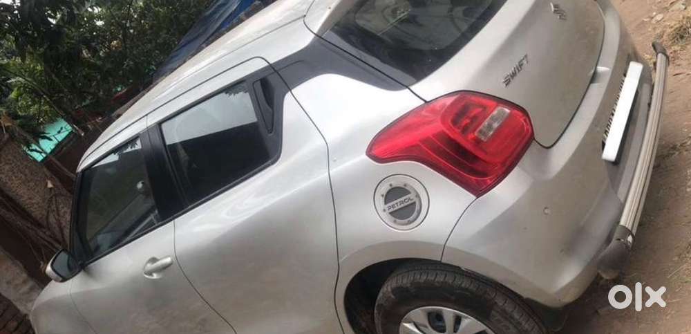 Maruti Suzuki Swift 2021