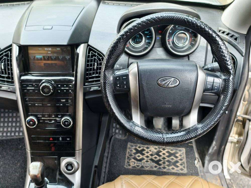 Mahindra Xuv500 W7, 2020, Diesel