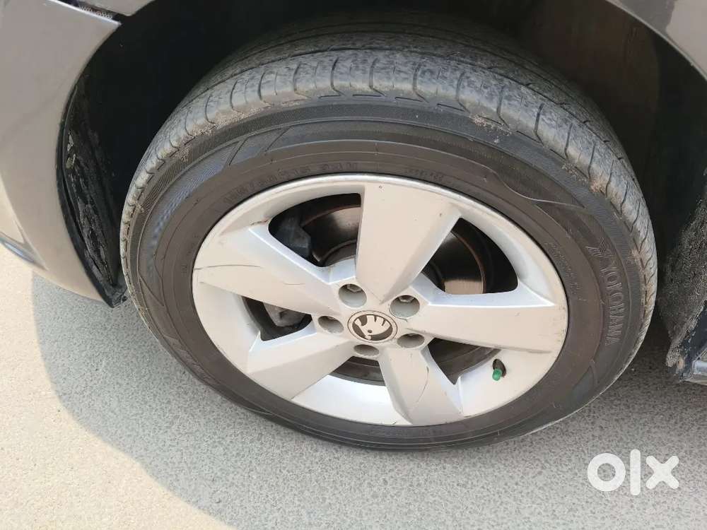 Skoda Rapid Elegance 2016 Diesel Manual