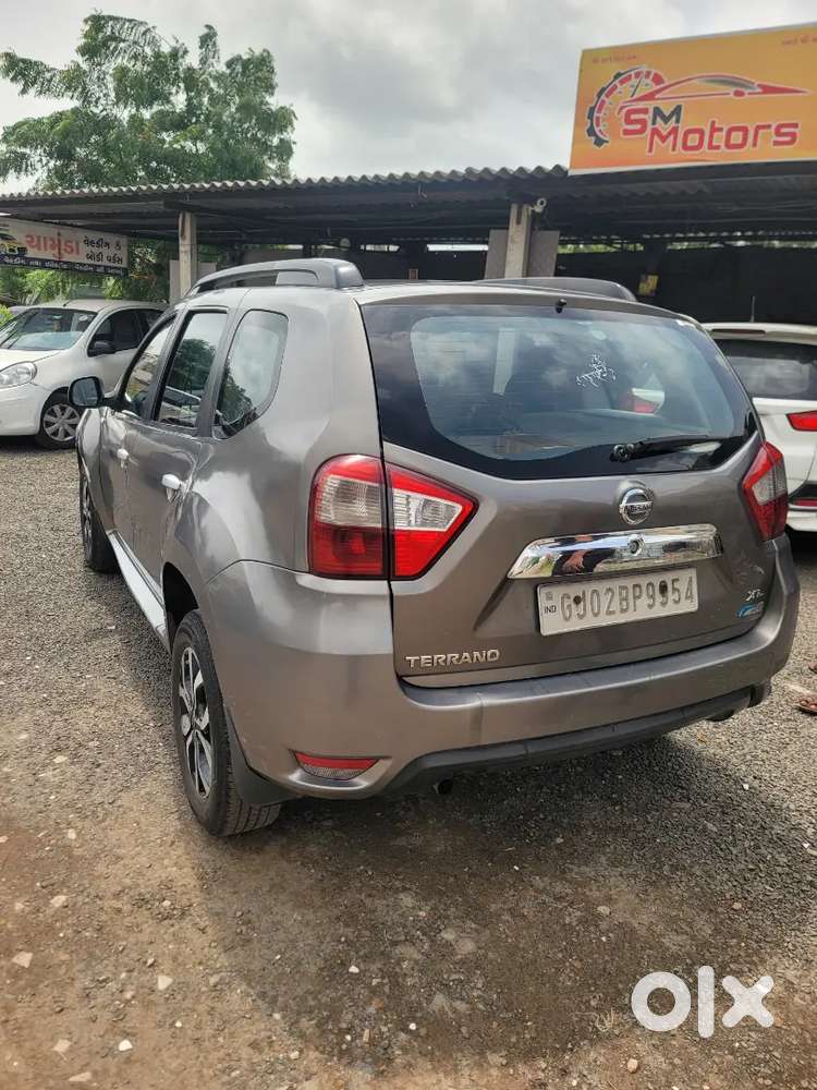 Nissan Terrano 2015 Diesel 115000 Km Driven