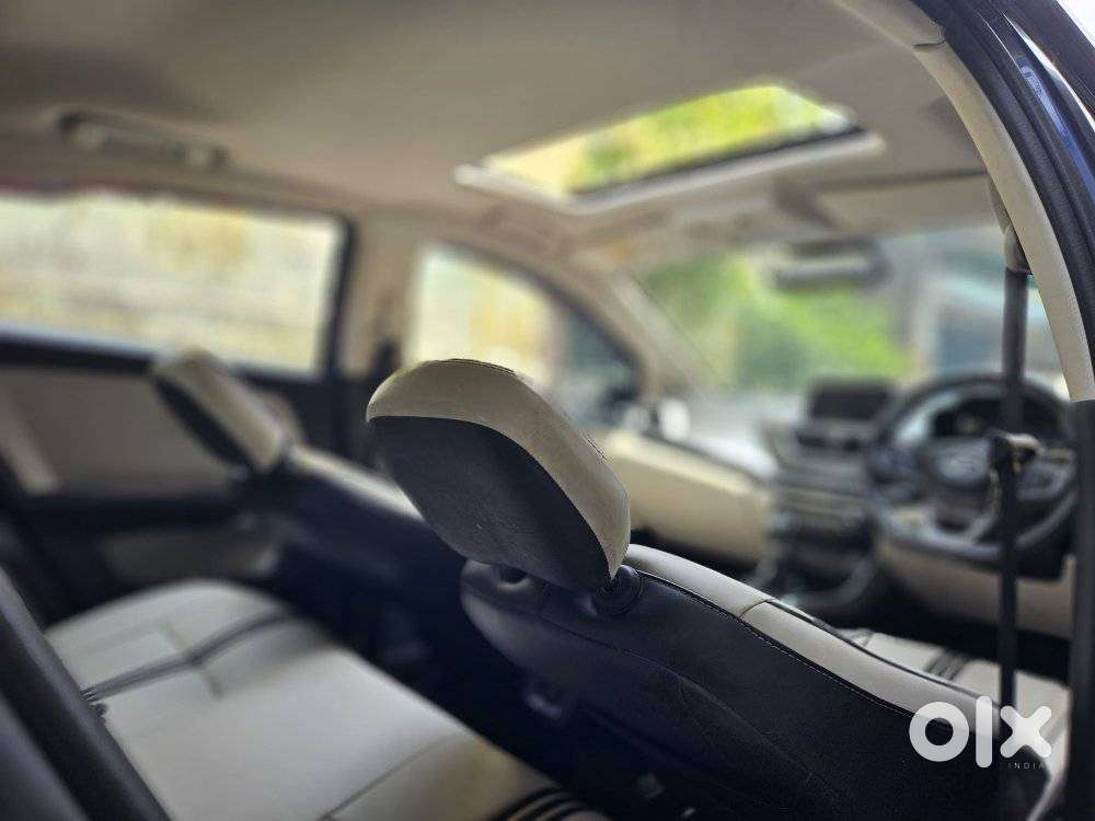 Tata Altroz Xz Plus (s) Dark Edition, 2023, Petrol