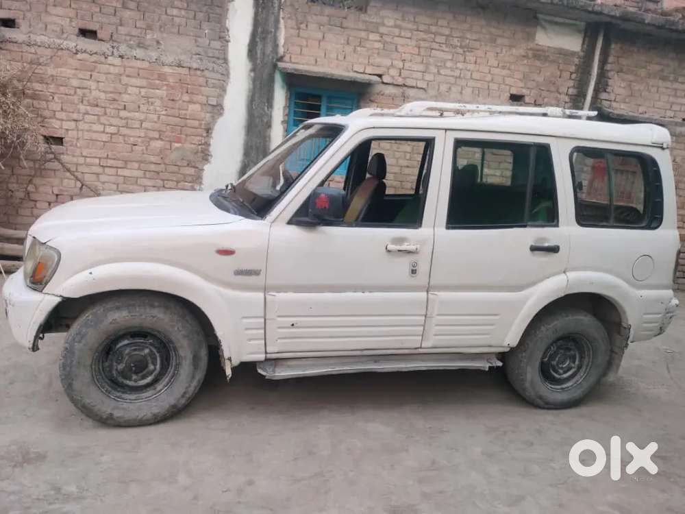 Mahindra Scorpio 2006 Diesel 16 Km Driven