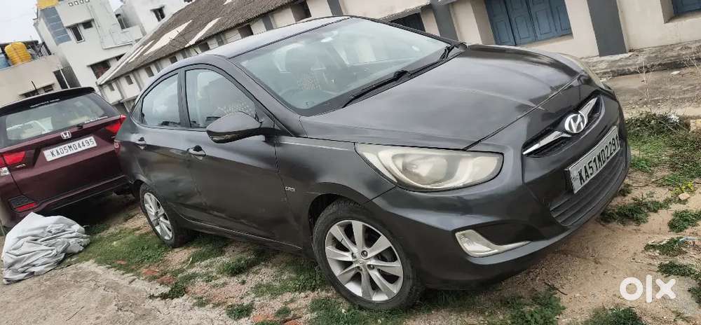 Hyundai Verna