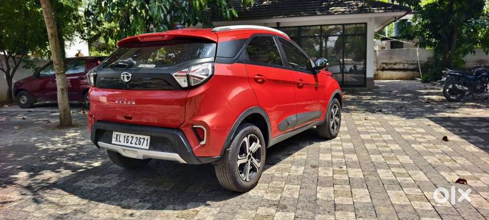 Tata Nexon 1.5 Revotorq Xza Plus S Amt, 2021, Diesel