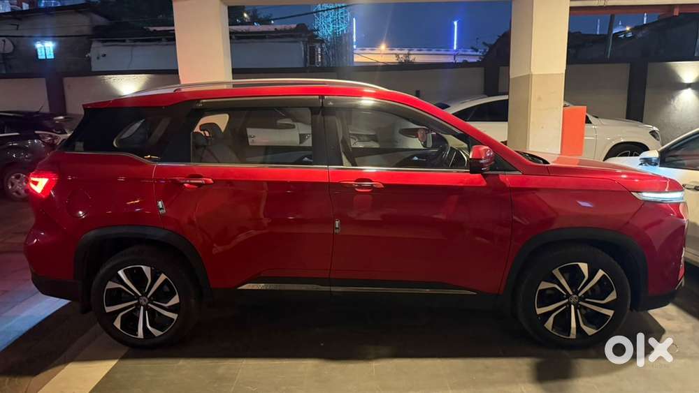 Mg Hector Plus 2023 Savvy Pro