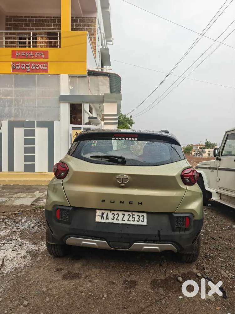 The Tata Punch Creative 1.2 Mt Kaziranga Edition