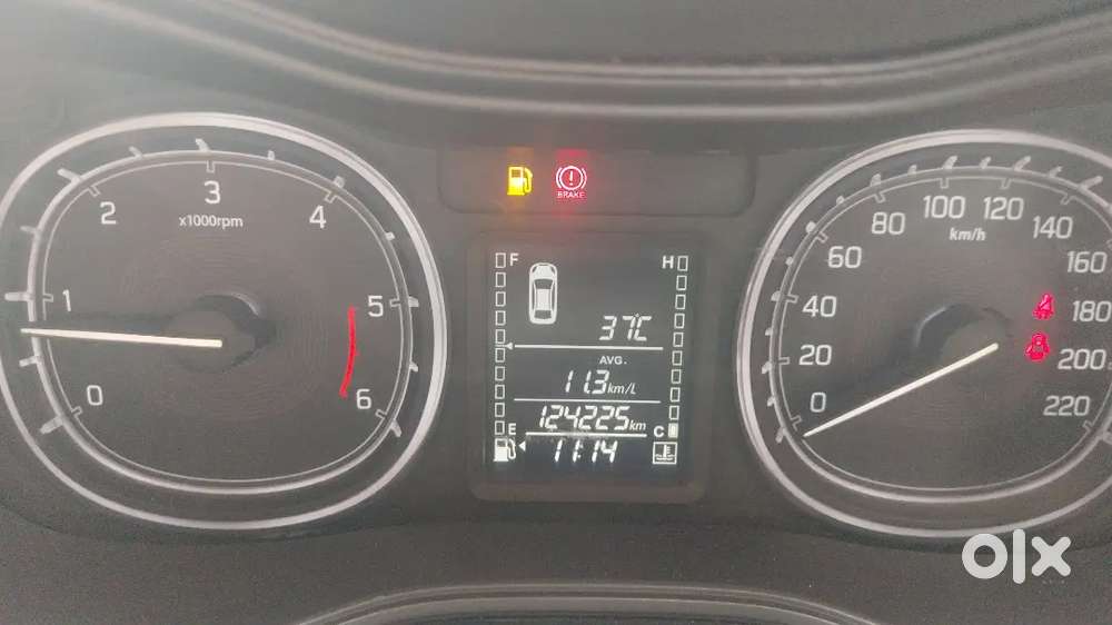 Maruti Suzuki Brezza 2016 Diesel 124000 Km Driven