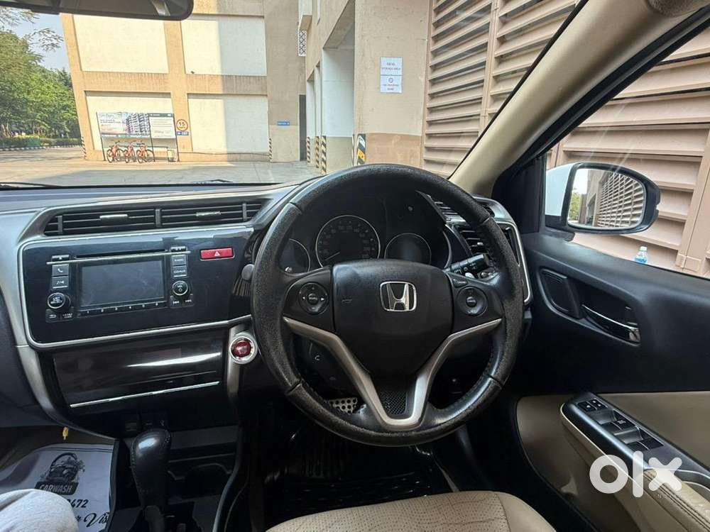 Honda City -automatic -sunroof-ivtec-vx
