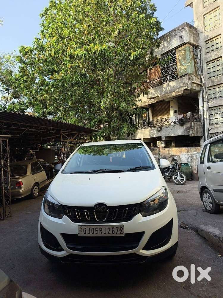 Mahindra Marazzo M2 2019