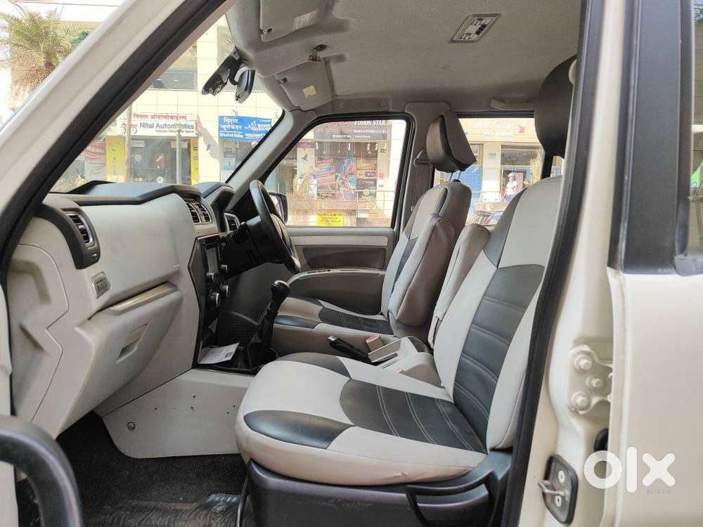 Mahindra Scorpio S10 7 Seater, 2015, Diesel