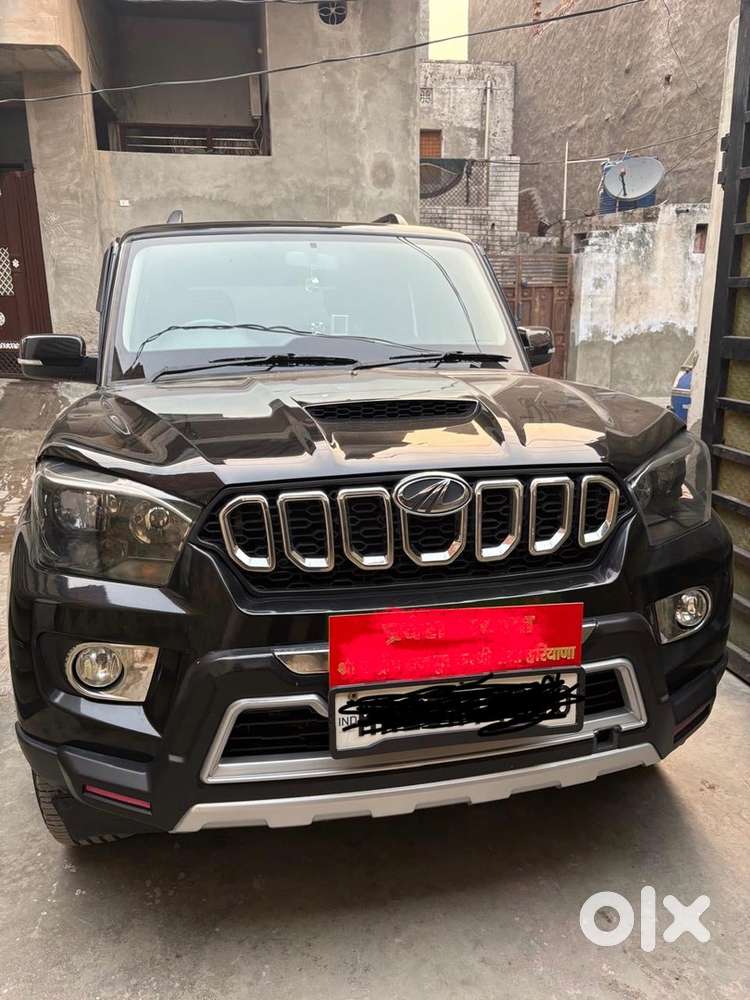 Mahindra Scorpio Classic 2021